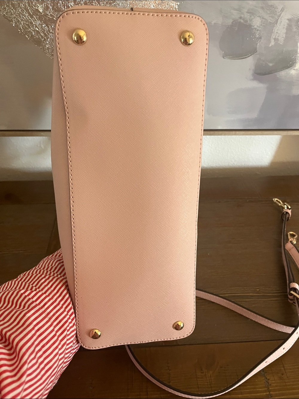 Michael Kors Light Pink Saffiano Dome Satchel with Gold Hardware - Picture 5 of 10